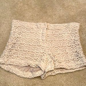 Express khaki scallop lace shorts - 4
